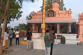 Theft at Sriuma Maheshwara Temple, temple theft 