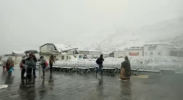 snowfall in kedarnath