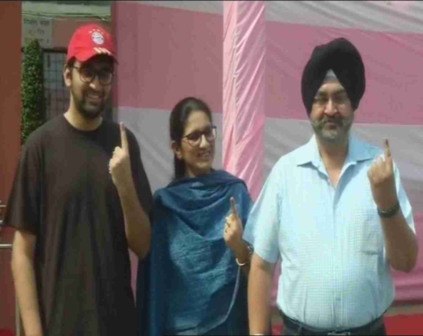 BS Dhanoa poses with his family