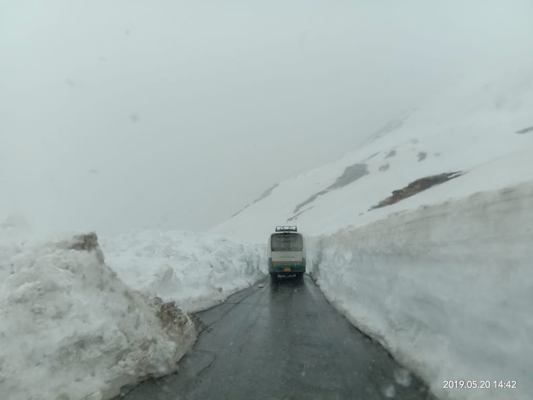 fresh snowfall in kullu