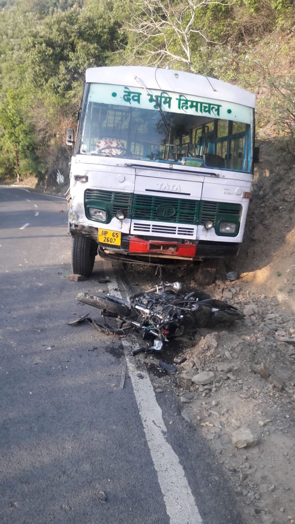 HRTC bus and bike clash