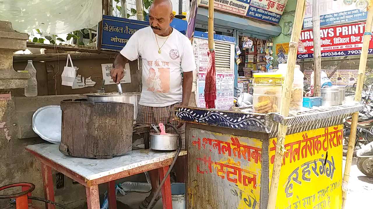 national-swimmer-selling-tea-in-patna-1-1