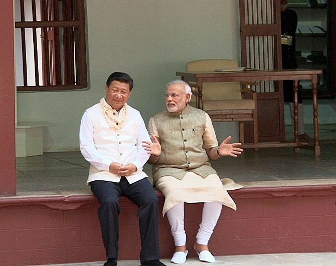 modi with world leaders