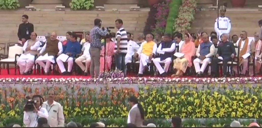 modi swearing in