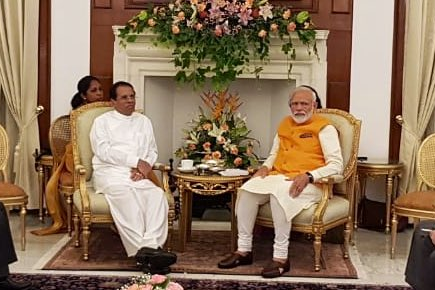 PM Modi with Sri Lankan President Maithripala Sirisena