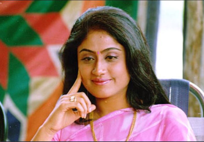 heroine vijaya shanthi