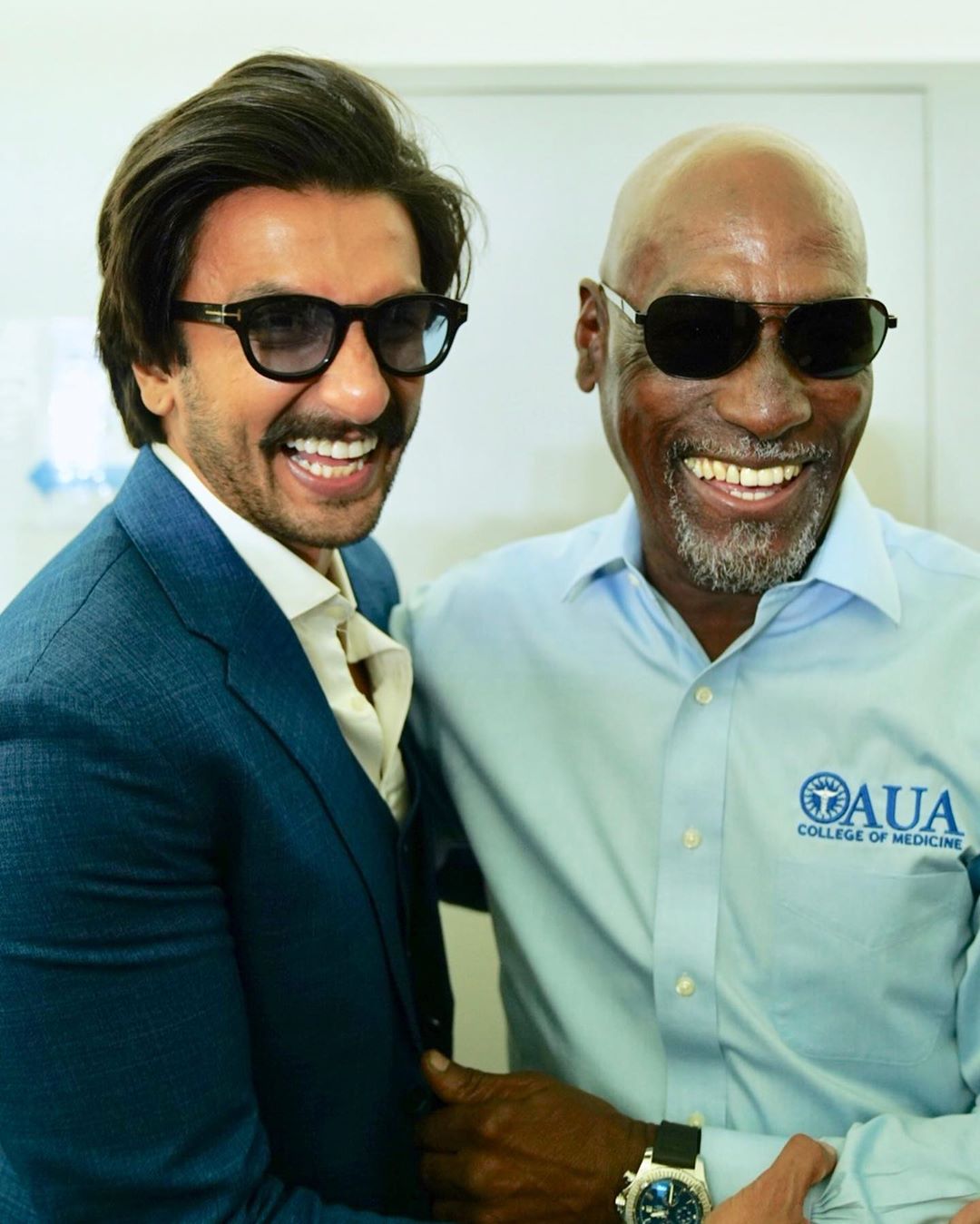 Ranveer singh share photos with sachin Tendulkar and Sir Vivian Richards