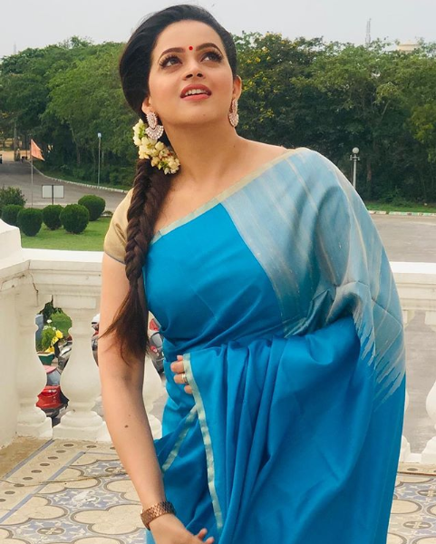 BHAVANA  INSTAGARAM  NEW PICTURES  ഭാവന  ചിത്രങ്ങള്‍  കന്നഡ നിര്‍മ്മാതാവ് നവീന്‍  മലയാളം