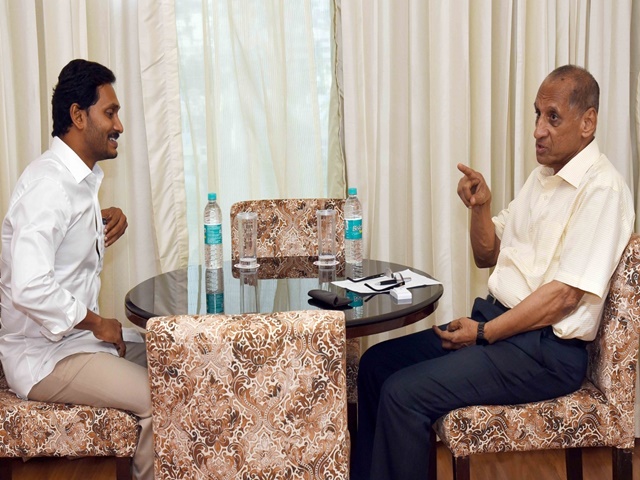 Jagan meets governor