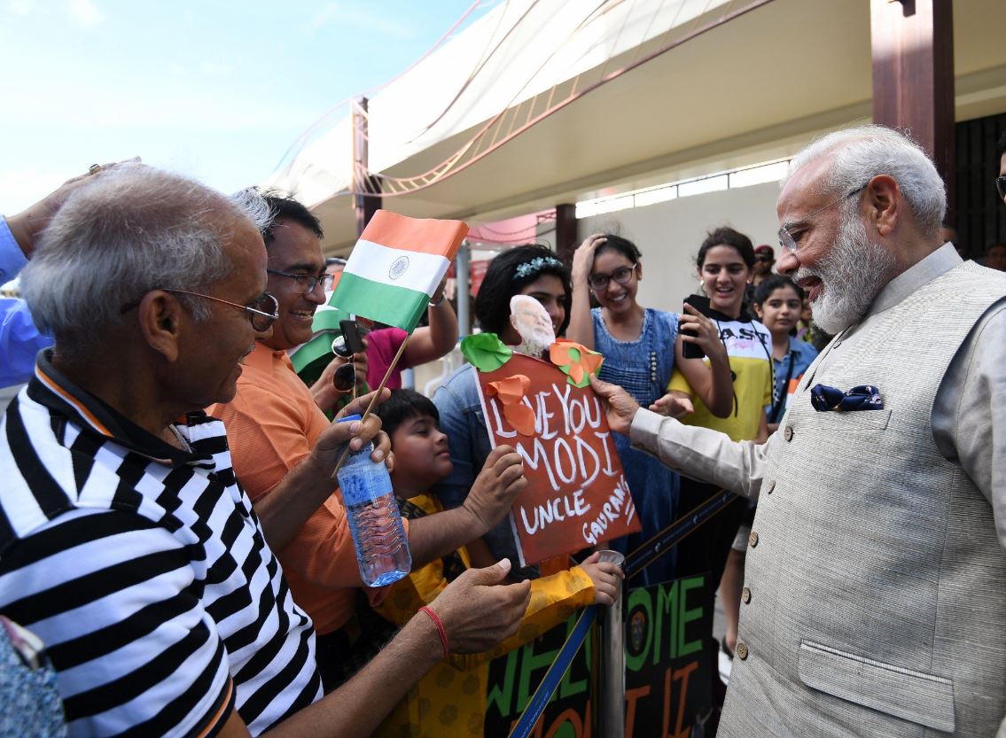 ભારતીય સમુદાયના લોકોએ PM મોદીનું સ્વાગત કર્યું