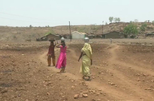 People have to go 40 feet down to fetch drinking water in Maharashtra's Melghat