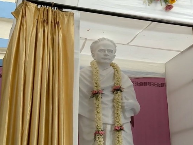 வித்யாசாகர் புதிய சிலை