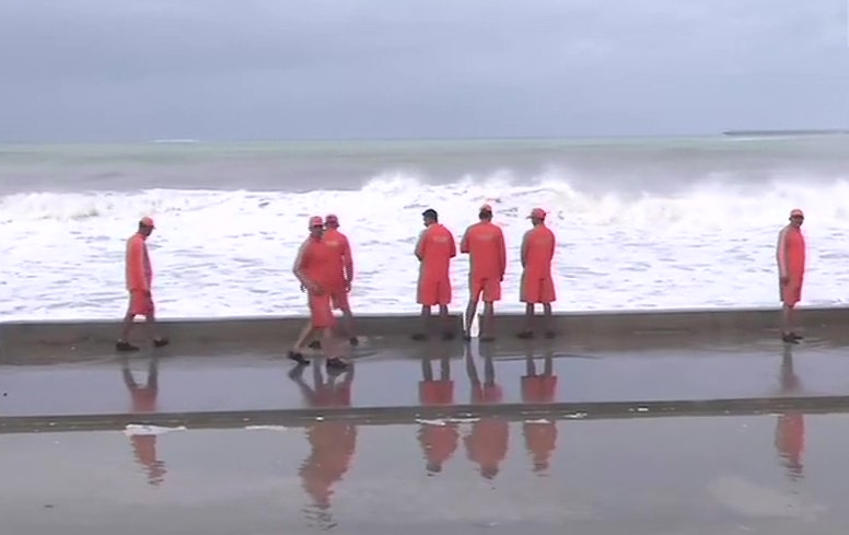 30 members standby at Chowpatty beach