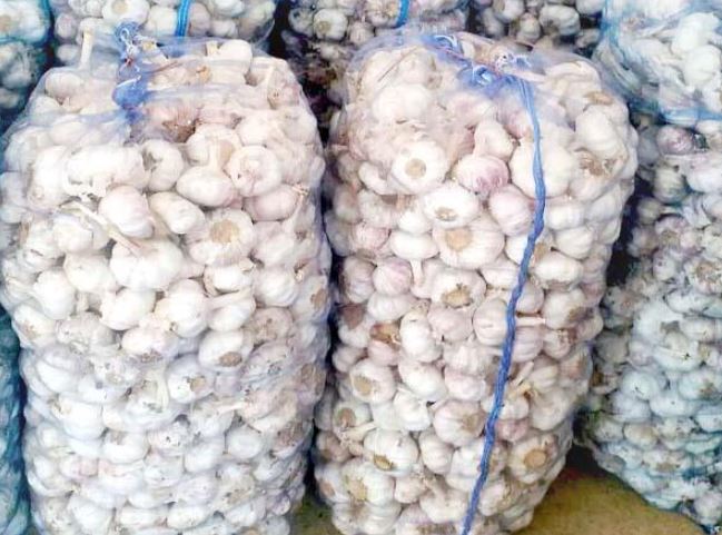 theft case in garlic store mandi