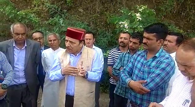 agriculture minister visits jalel panchayat shimla