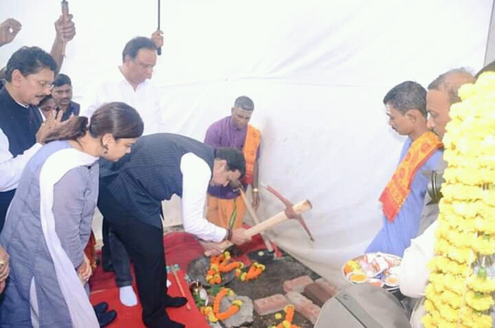 CM Devedndra Fadnavis innougurate cyber crime police station in Mumbai