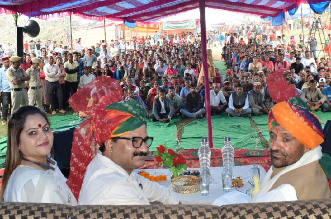 forest minister Govind thakur.