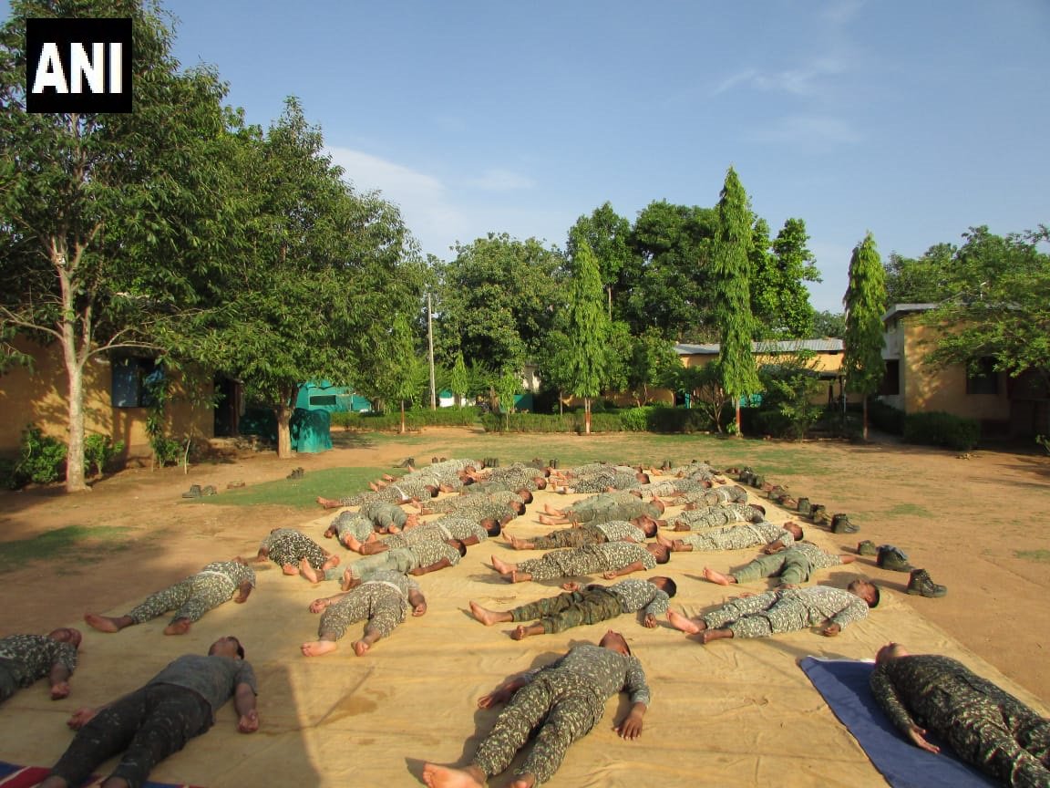 യോഗാ യോഗാ ദിനം പ്രധാനമന്ത്രി രാജ്യം