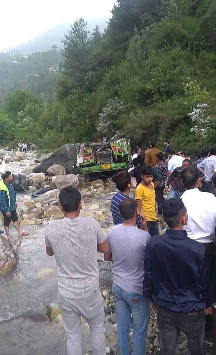 kullu bus accident