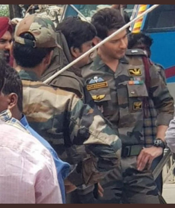 mahesh babu army officer look