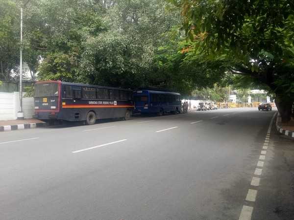 Security beefed up around Vidhana Soudha