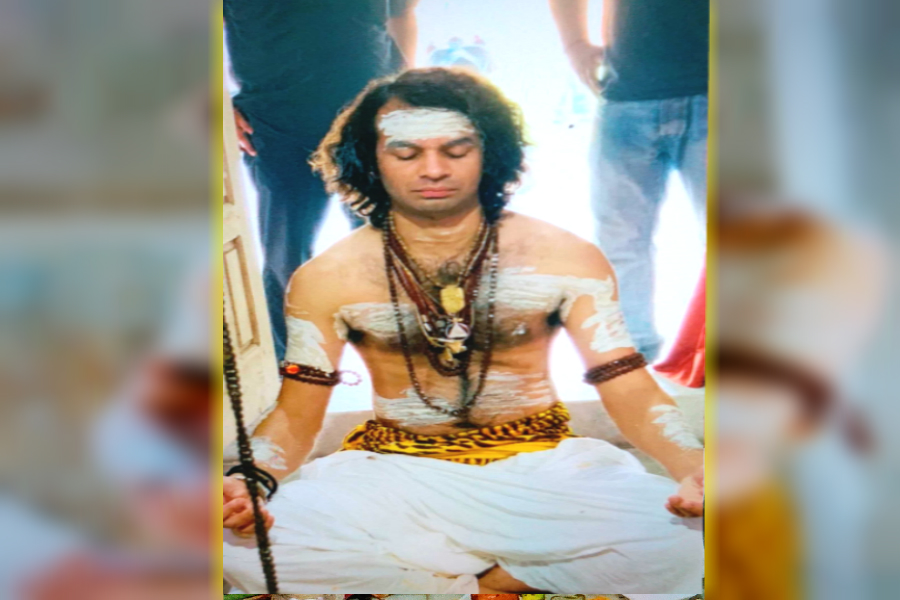 tej pratap appeared as lord shiva in sawan