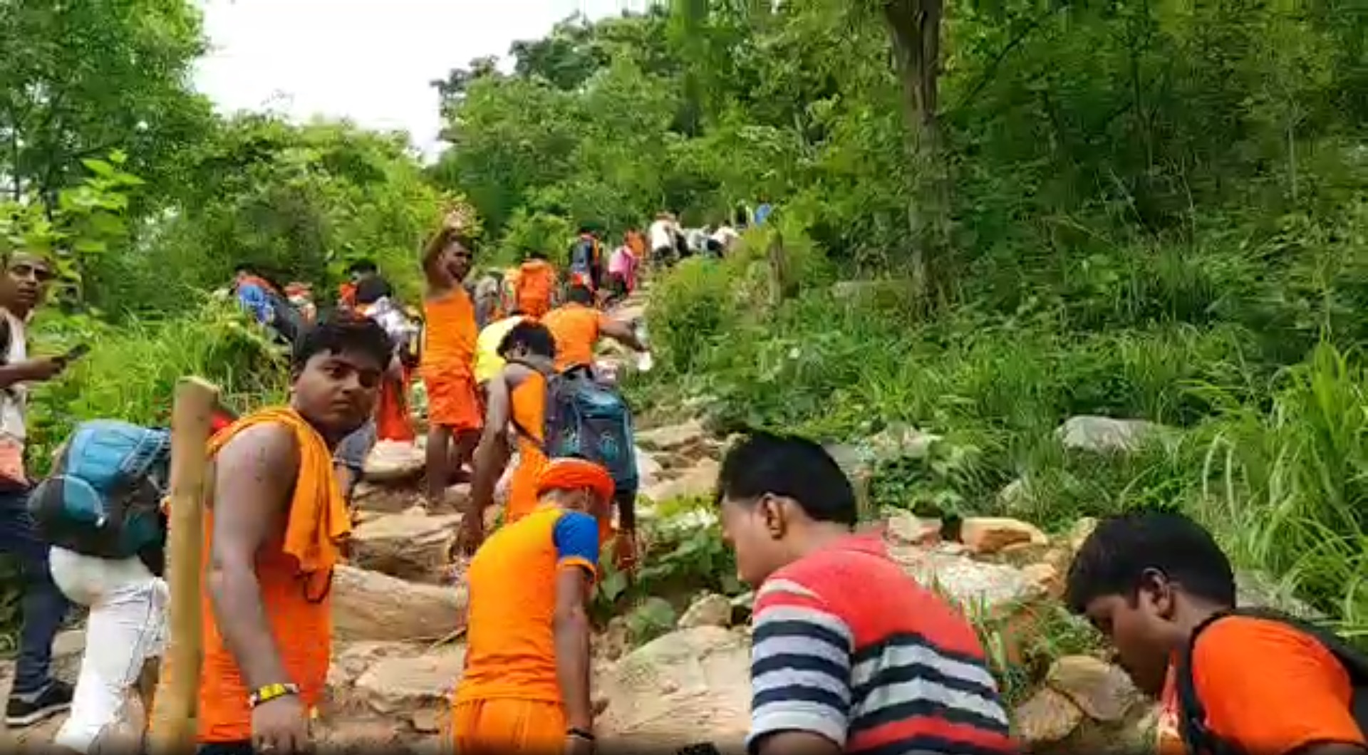 problems of Devotees who come in gupteshwar nath dham kaimur