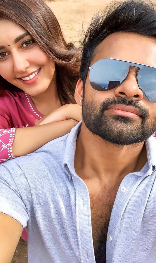 saidharam-selfiewith-raashikhanna