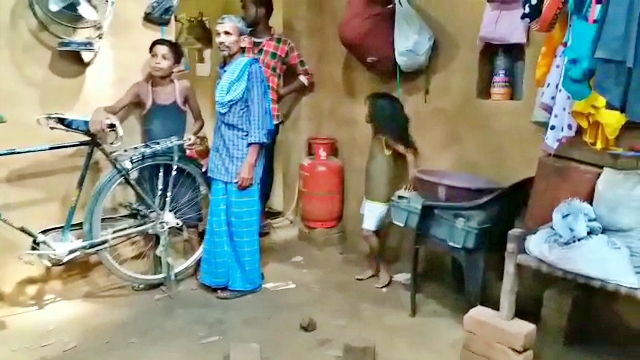 jamui woman protesting