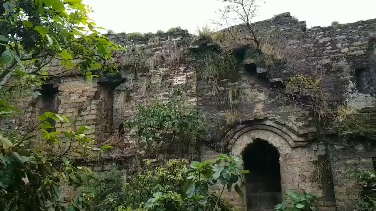 solah singhidhar fort