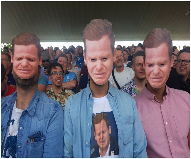 ashes 2019 england cricket fans shows mask of crying steve smith at stadium