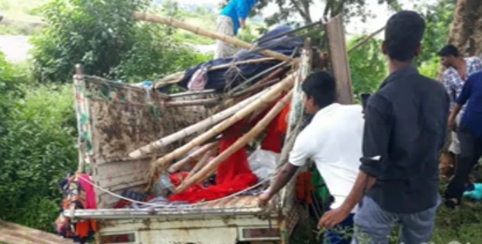 accident of pickup van