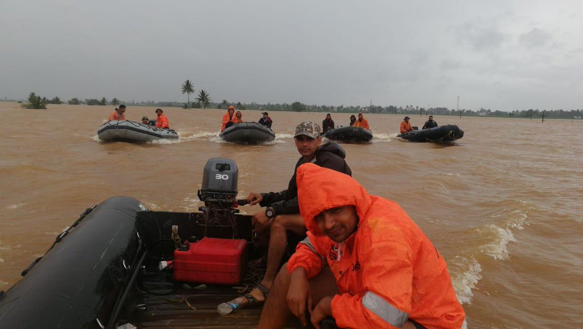 14 Navy teams proceeded for rescue operations near Kolhapur