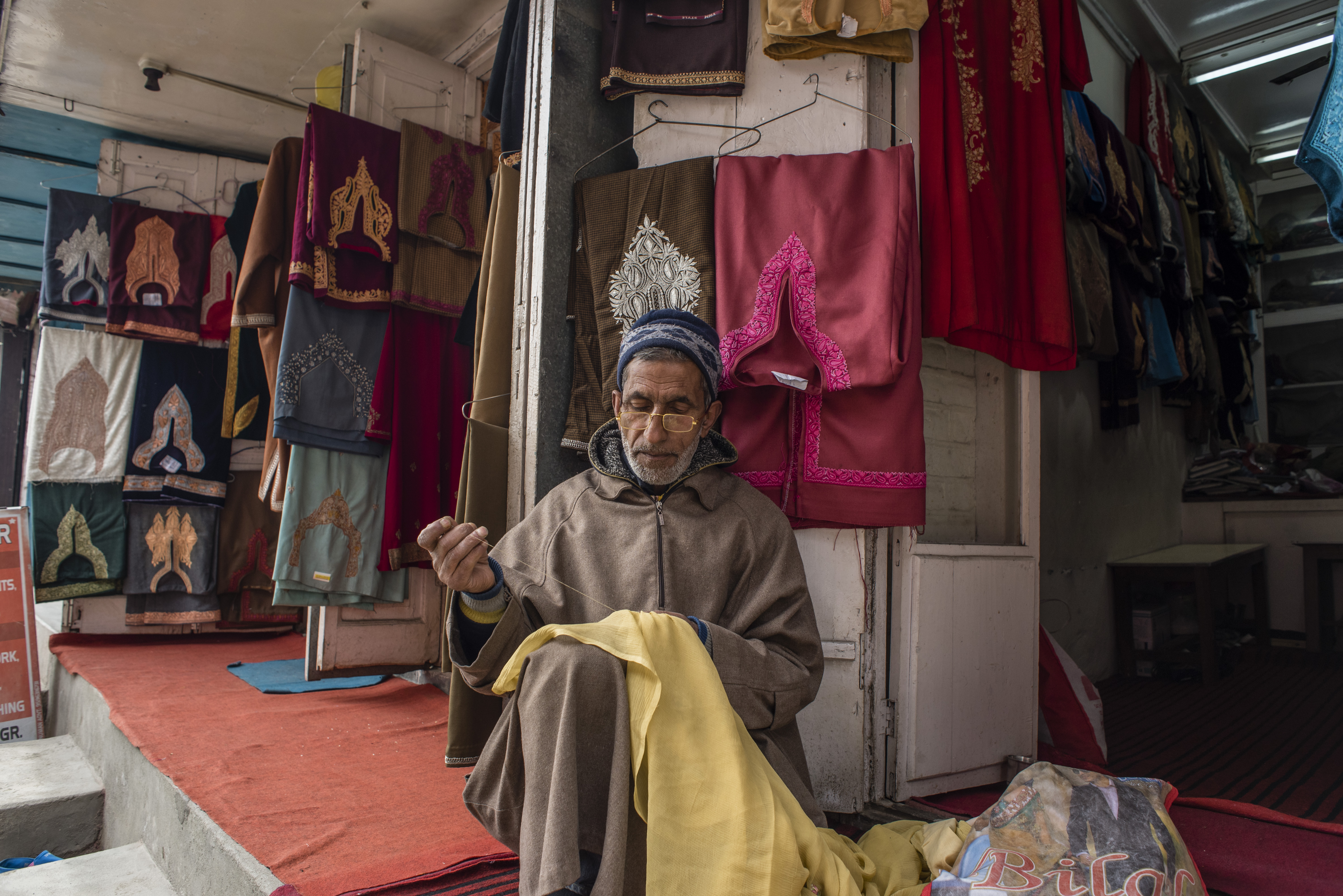 Jammu & Kashmir and Ladakh Handicraft Industry