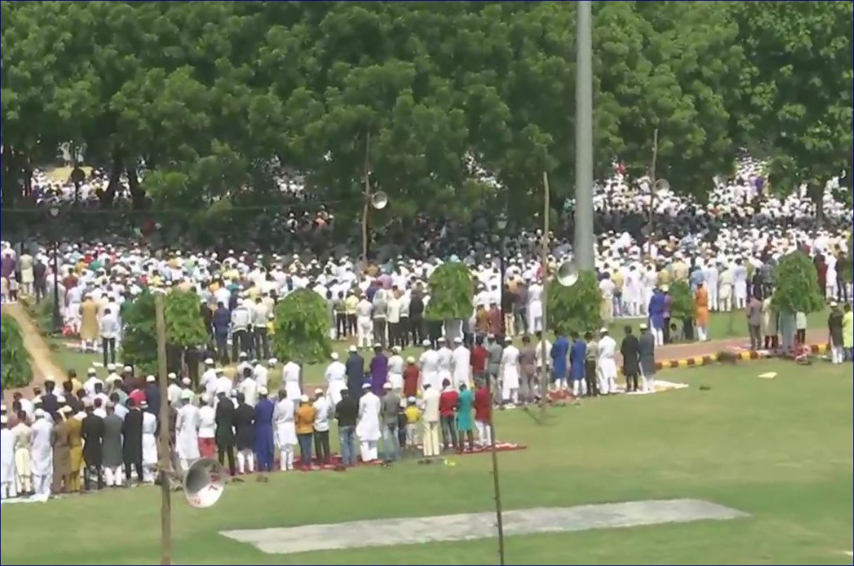 namaz in lucknow