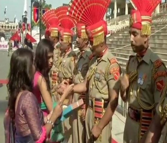 rakhi at attari wagah border