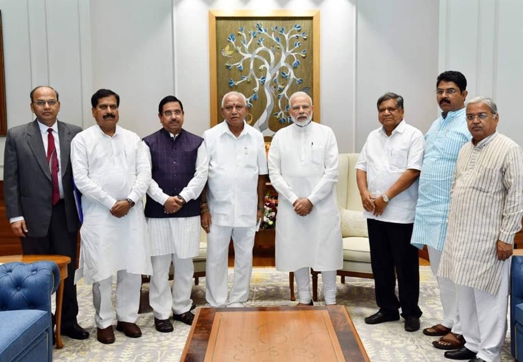 Yediyurappa invites PM to inaugurate Kalaburgi airport