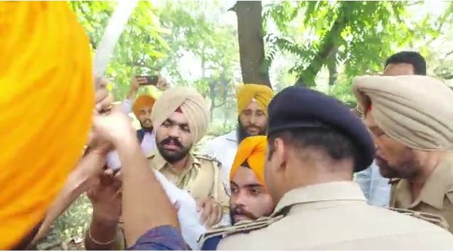 clash between Shiv Sena and Khalistan supporters in patiala