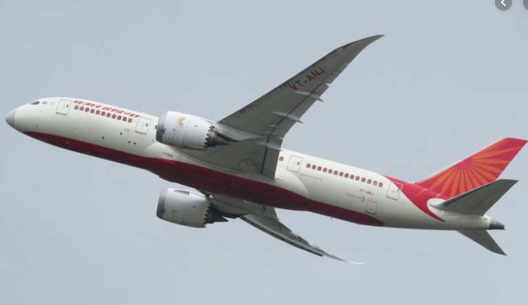 AIR INDIA FLIGHT EMERGENCY LANDING AT TERMINAL 3