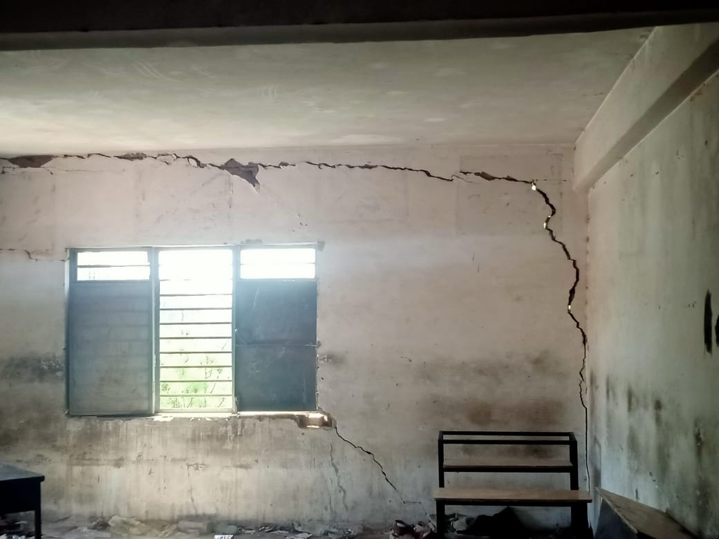 School building is in poor condition