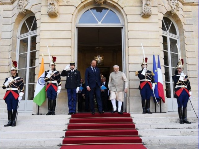 PM Modi Addresses Indians In France