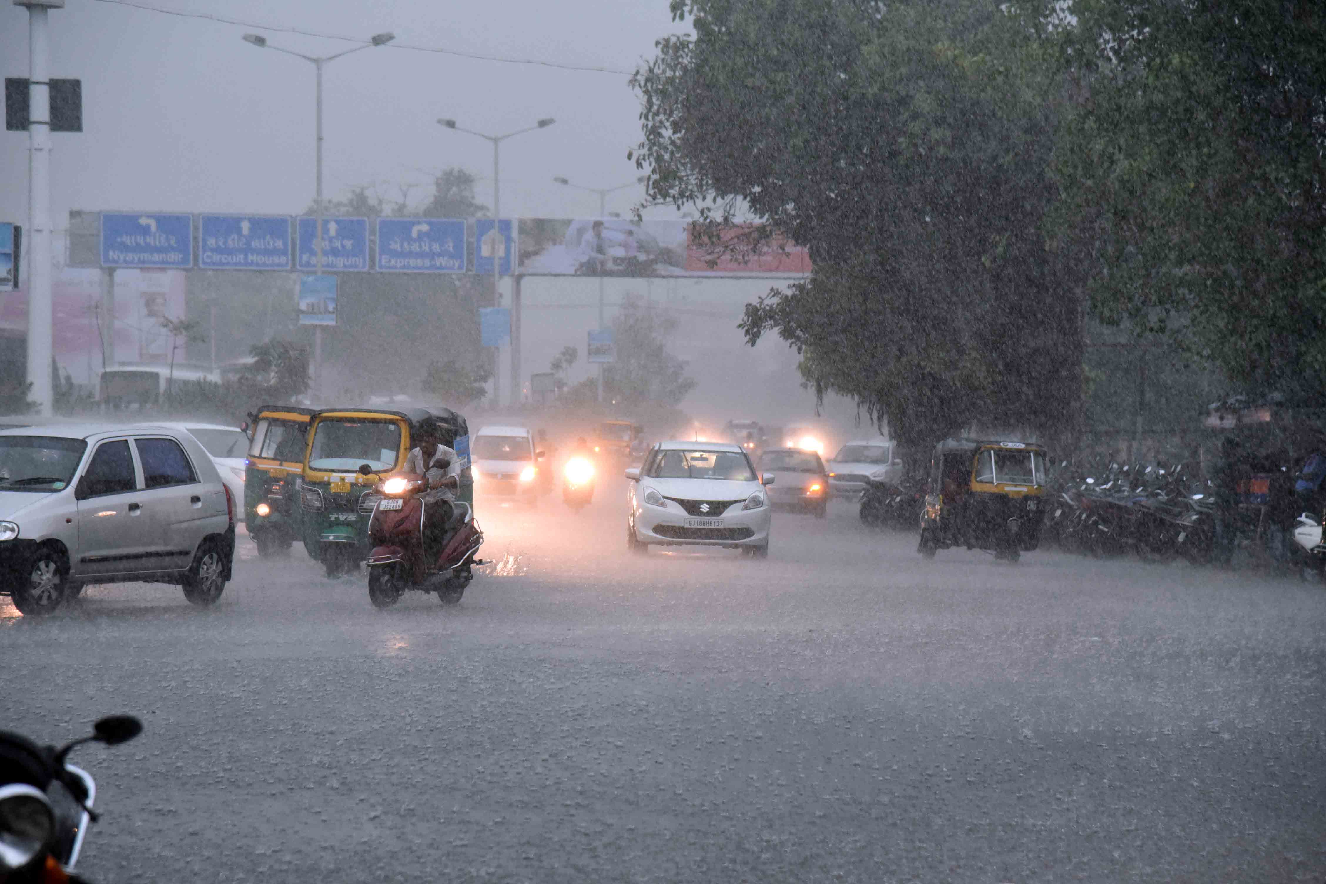 વડોદરામાં વરસાદ