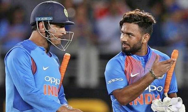 Mahendra Singh Dhoni, Rishabh Pant