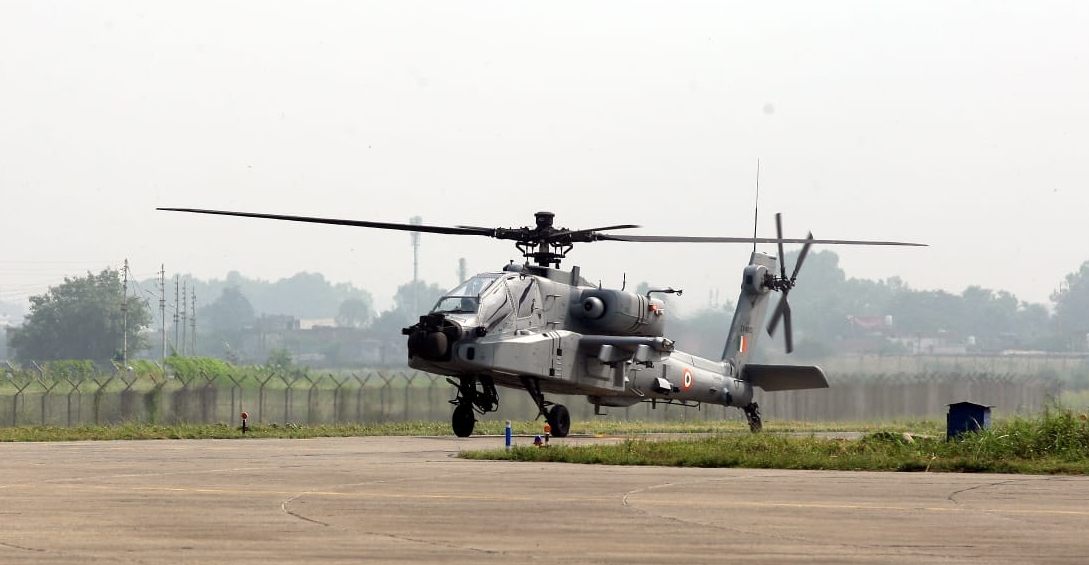 Boeing AH-64 Apache news