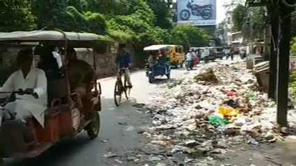 Litter piles due to strike