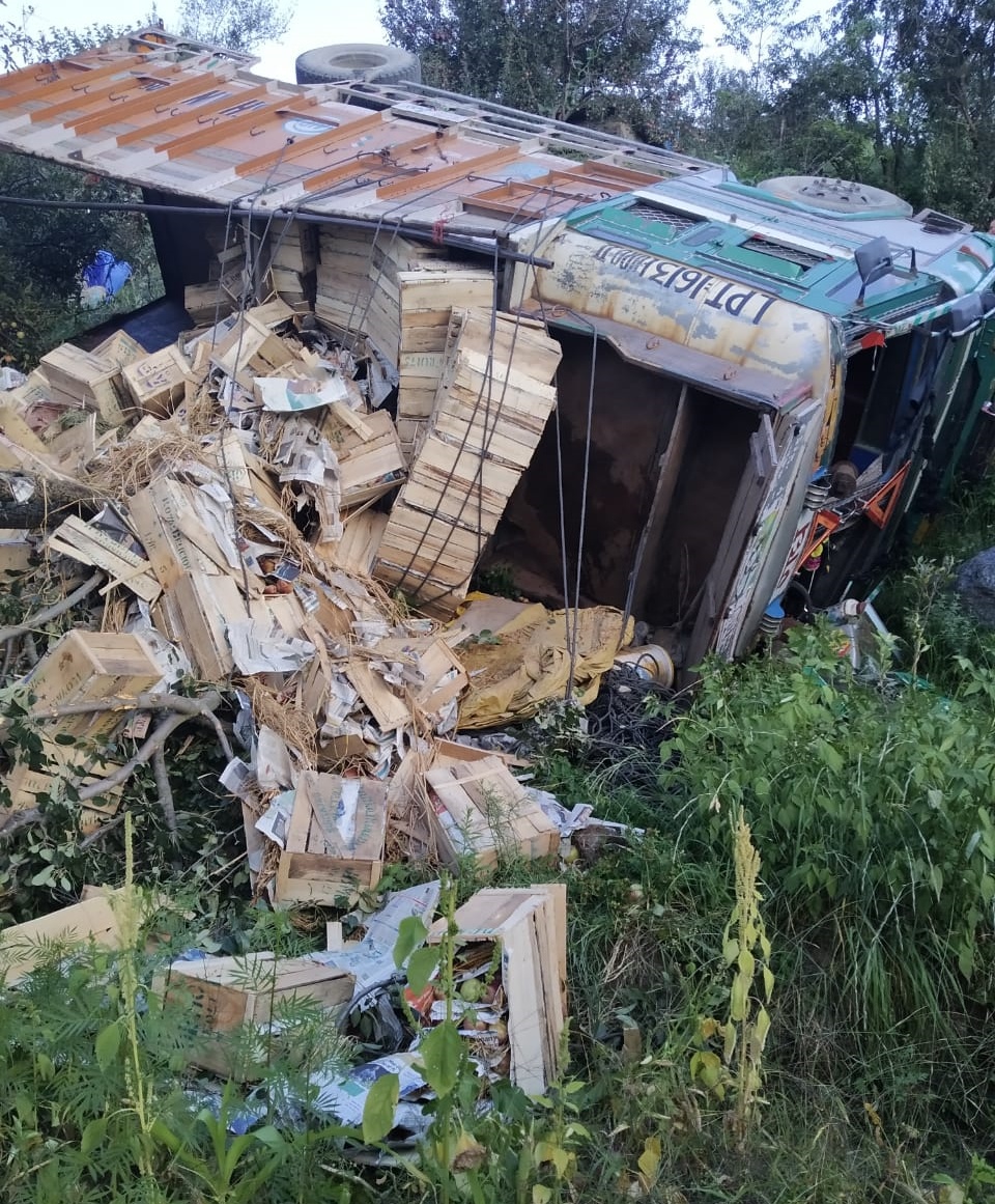 Kullu truck accident