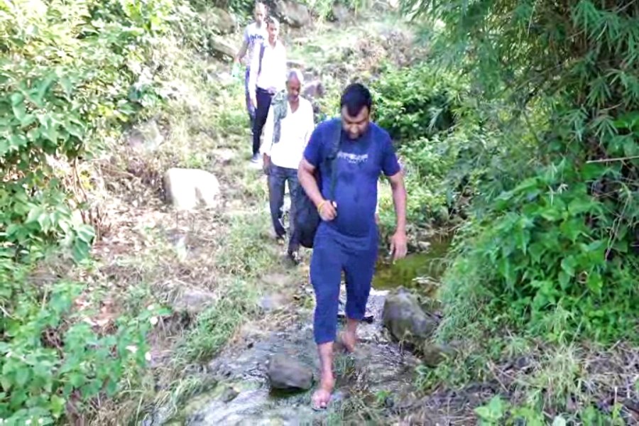 Barry to Solah Singi Dhar trekking route