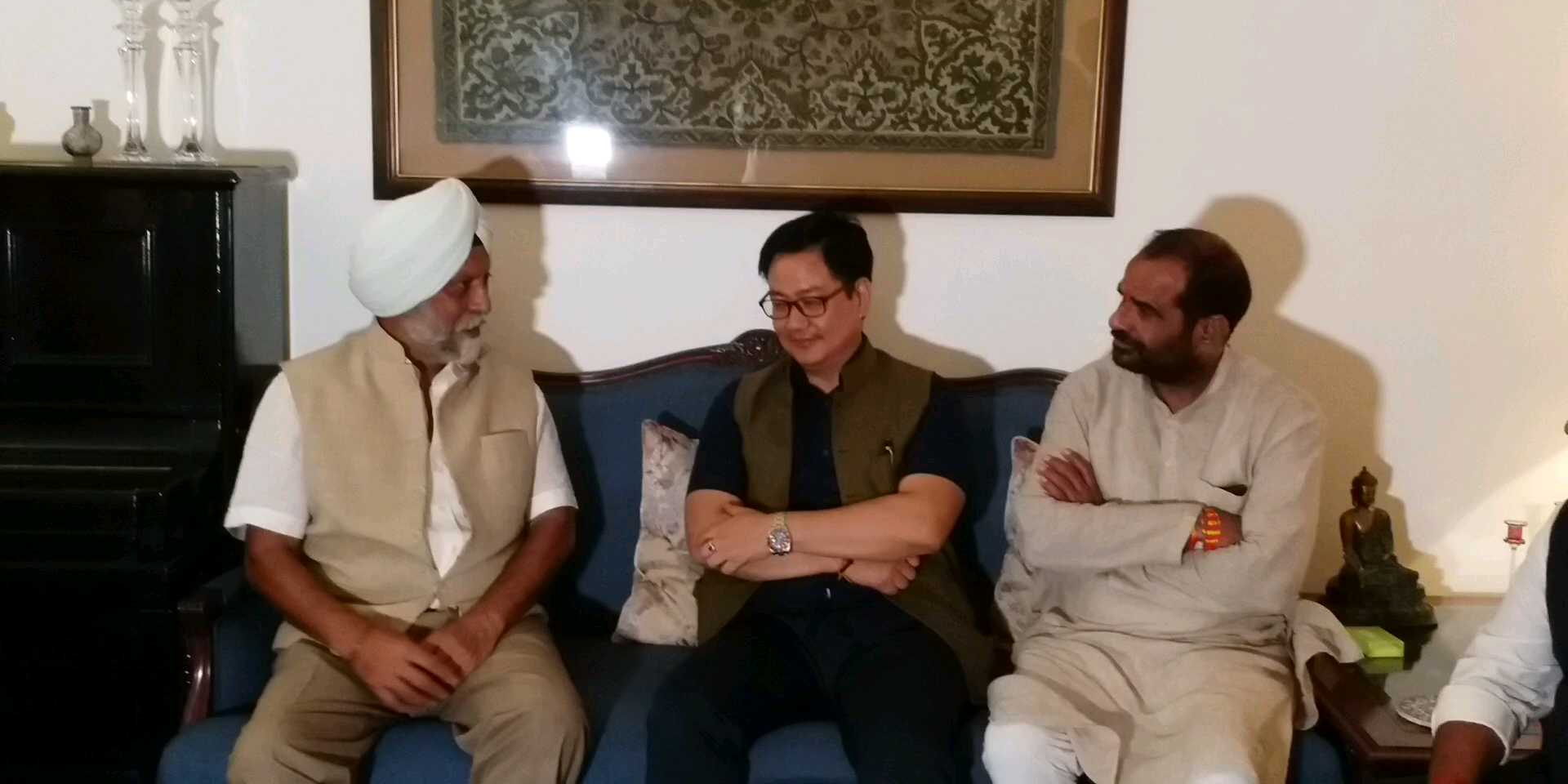 Union Minister Kiran Rijiju meets retired Major General