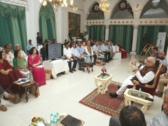 organized workshop to improve higher education at raj bhavan in bhopal