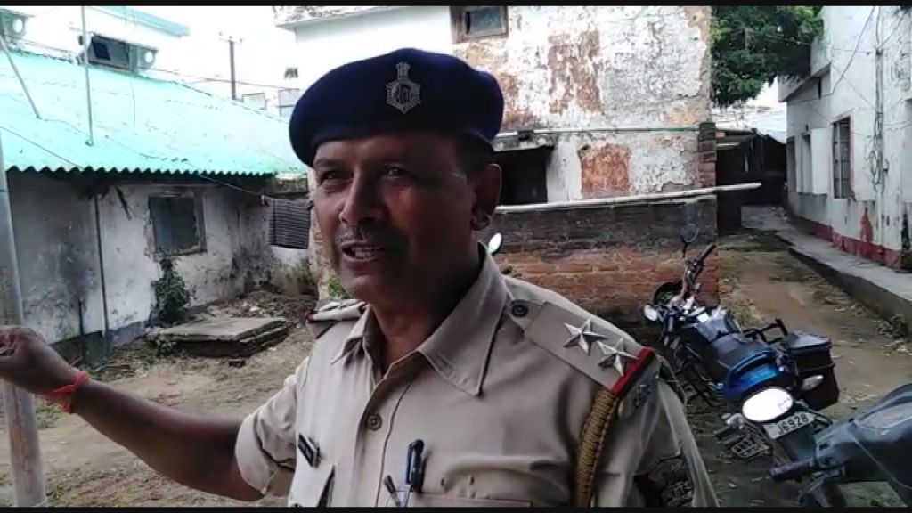 छानबीन में जुटी पुलिस